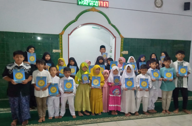 CSR Al-Quran TPA Musholla Kuningan 1 CSR Al-Quran TPA Musholla Kuningan 1