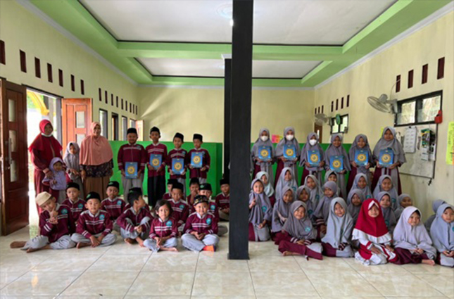 CSR Al-Quran TPQ Darul Istiqomah CSR Al-Quran TPQ Darul Istiqomah